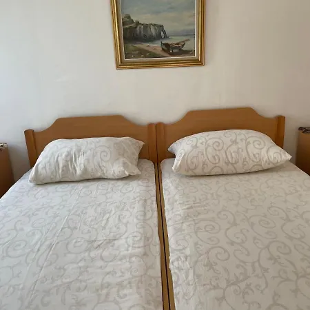 Melita Apartements * オレビック