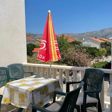 Melita Apartements アパート *