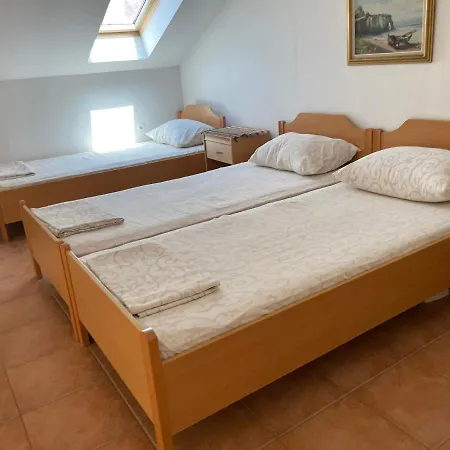 Melita Apartements Apartman